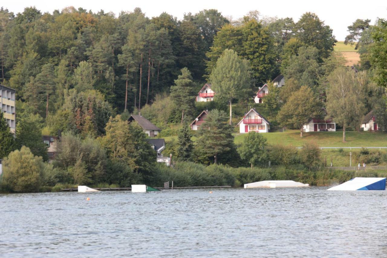Ferienhaus "Schmetterling" Am See Im Bergland เคียร์ชไฮม์ ภายนอก รูปภาพ