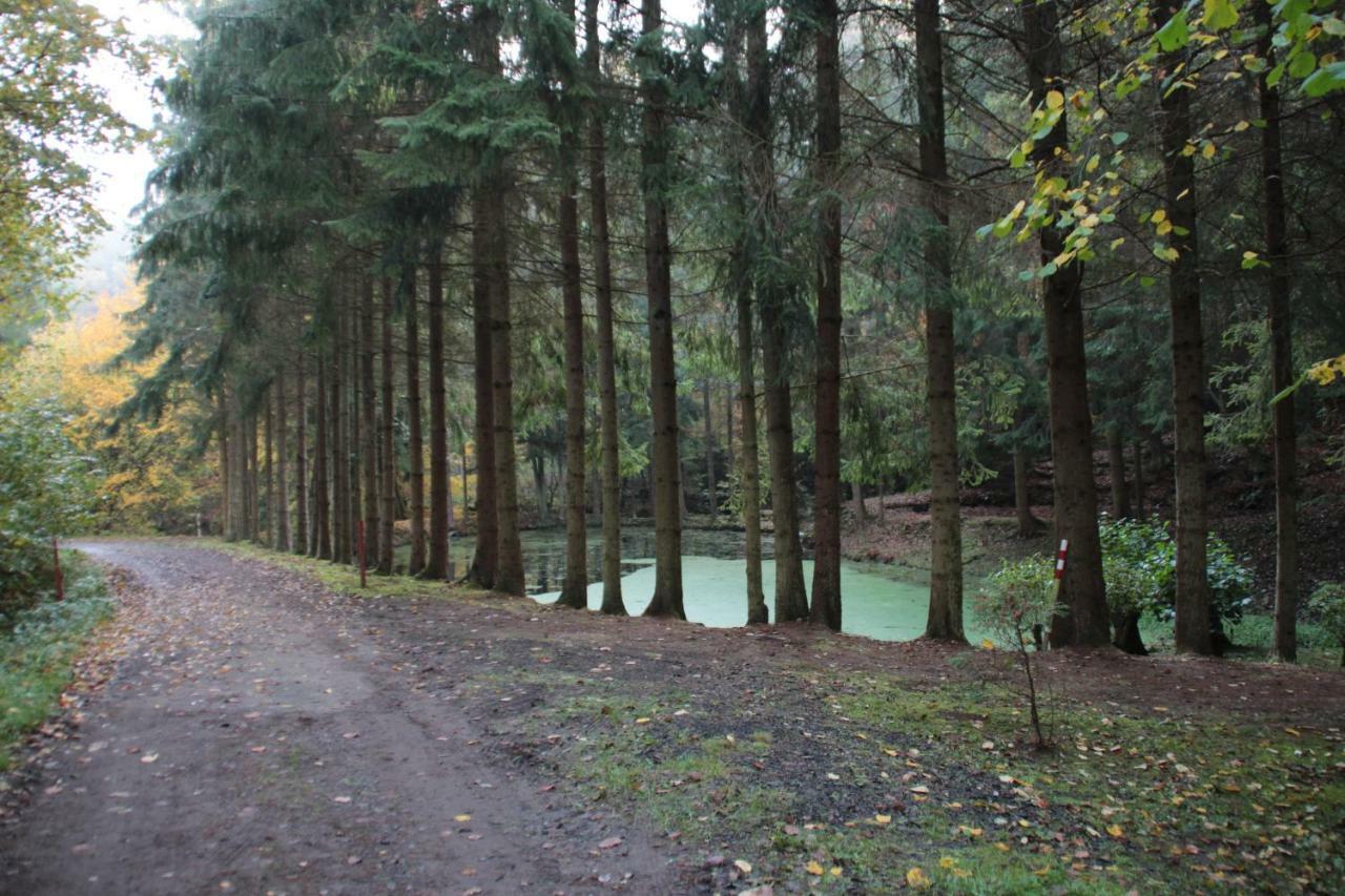 Ferienhaus "Schmetterling" Am See Im Bergland เคียร์ชไฮม์ ภายนอก รูปภาพ